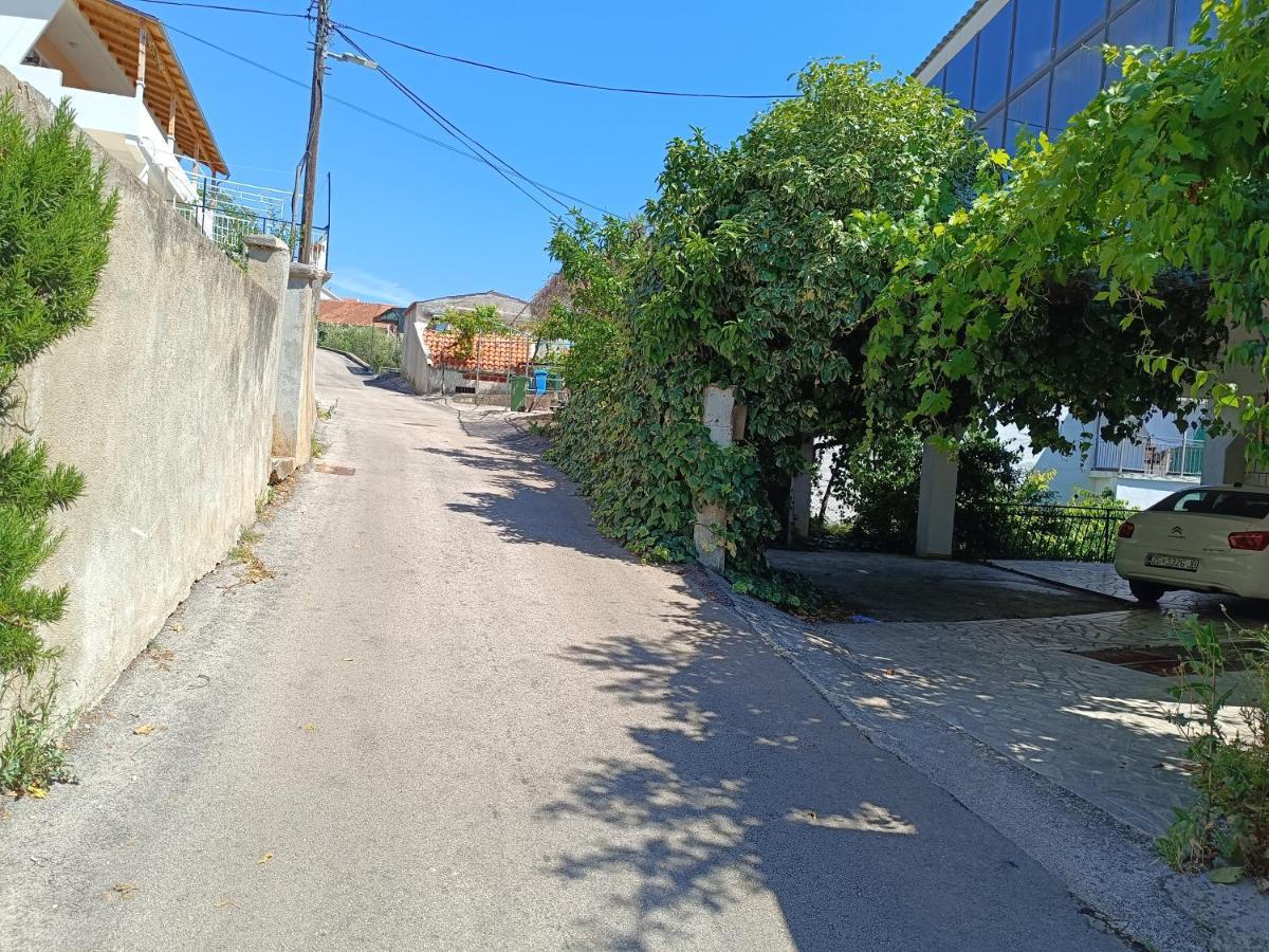 Hostel Rasema Trogir Ngoại thất bức ảnh